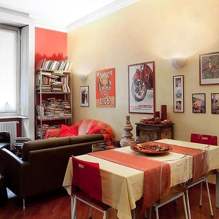 Apartment With Terrace In Central Milan Bagian luar foto